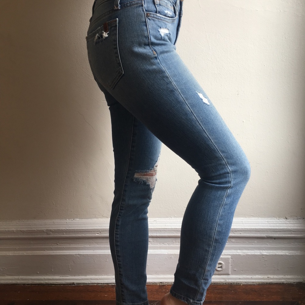 Jeans - Picture 4 of 5